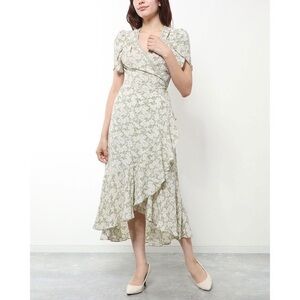 Max studio sage green floral midi wrap dress size medium midi boho summer